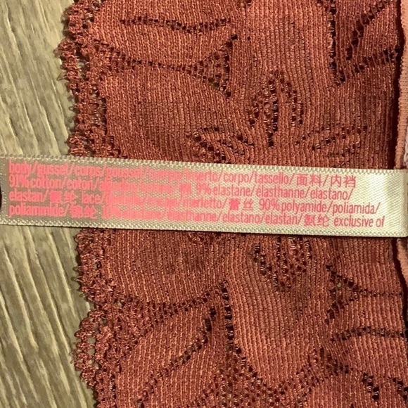 VS PINK Hipster Panties - Picture 7 of 8